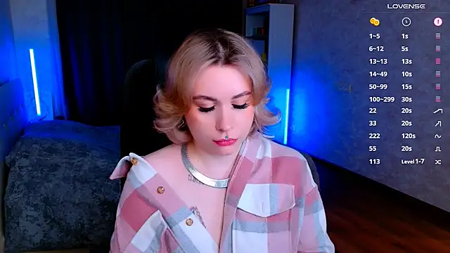 Blueberry-baby online show from February 2, 8:51 pm