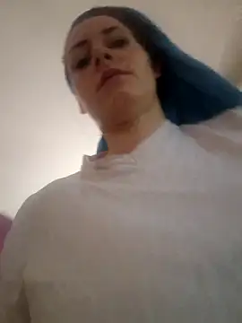 Snapshot of Jasmin-White chatting on February 18, 5:53 pm Jasmin-White online show from February 18, 5:53 pm