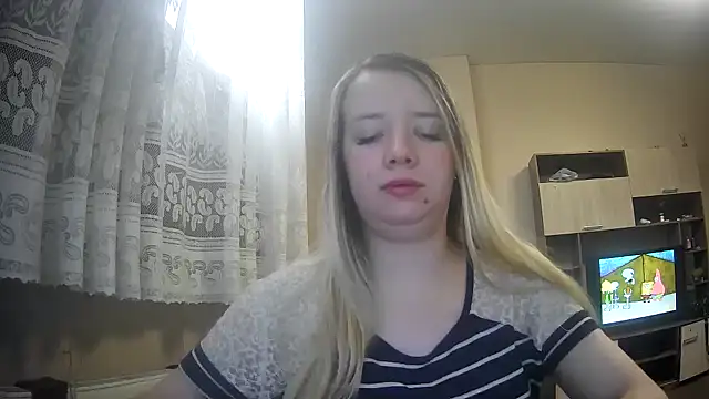 ViolaCandy online show from October 26, 5:02 am