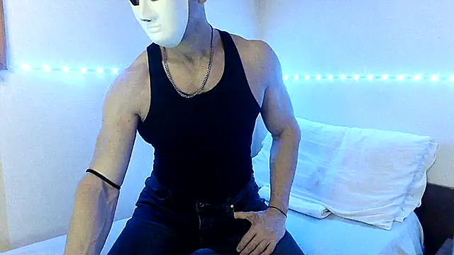 Snapshot of Alexx_Fit023 chatting on December 27, 9:22 pm Alexx Fit023 online show from December 27, 9:22 pm