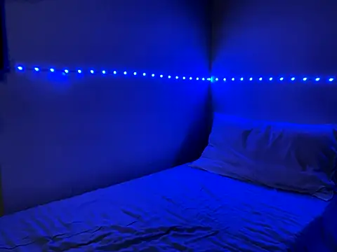 Snapshot of Alexx_Fit023 chatting on September 17, 8:43 pm Alexx Fit023 online show from September 17, 8:43 pm