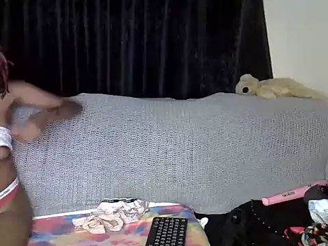 Snapshot of sweet_ebonies chatting on October 14, 7:25 pm sweet ebonies online show from October 14, 7:25 pm