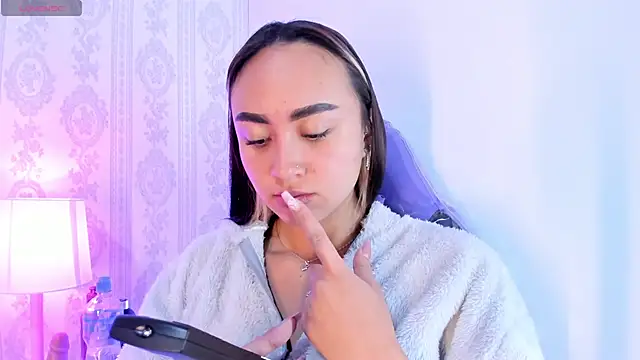 liaa 18 online show from October 22, 4:35 am