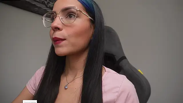 little-eli online show from January 18, 7:17 pm