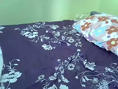 naughtycate  online show from October 19, 11:55 am