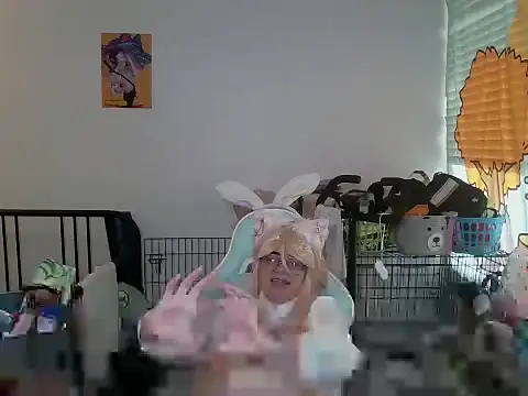 mochi rainbow online show from April 2, 9:56 pm