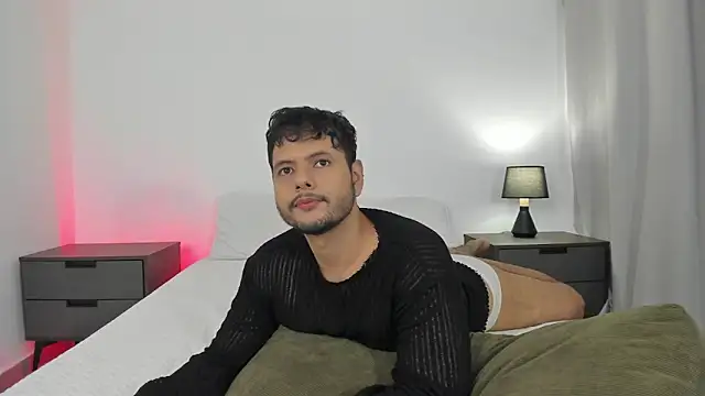 Nate Ocean online show from March 7, 2:41 am