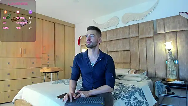 Snapshot of petterwilly1 chatting on January 11, 1:11 pm petterwilly1 online show from January 11, 1:11 pm
