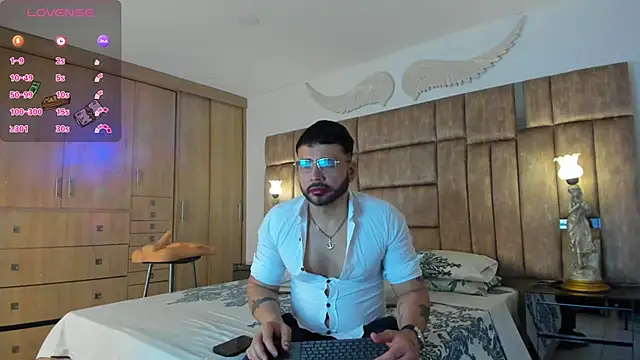 Snapshot of petterwilly1 chatting on March 19, 1:51 pm petterwilly1 online show from March 19, 1:51 pm