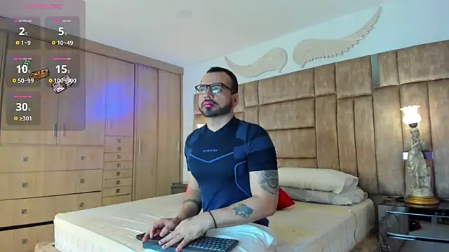 Snapshot of petterwilly1 chatting on September 22, 3:03 pm petterwilly1 online show from September 22, 3:03 pm