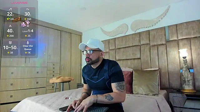 Snapshot of petterwilly1 chatting on October 2, 10:39 pm petterwilly1 online show from October 2, 10:39 pm