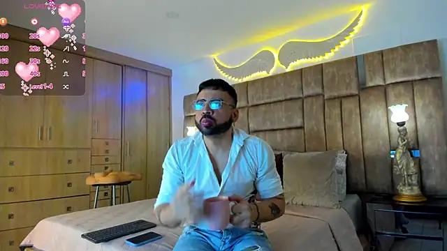 Snapshot of petterwilly1 chatting on February 17, 3:08 pm petterwilly1 online show from February 17, 3:08 pm