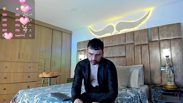 Snapshot of petterwilly1 chatting on March 3, 3:07 pm petterwilly1 online show from March 3, 3:07 pm