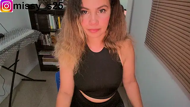 gigi stephans online show from February 6, 1:21 am