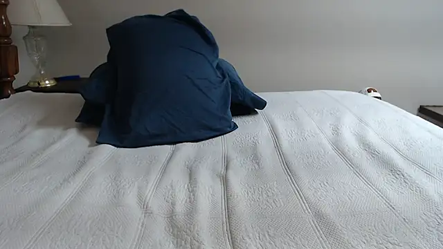 Snapshot of JaySloan chatting on February 17, 7:42 pm JaySloan online show from February 17, 7:42 pm