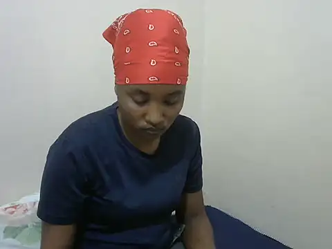 StacyGee24 online show from September 26, 2:32 pm