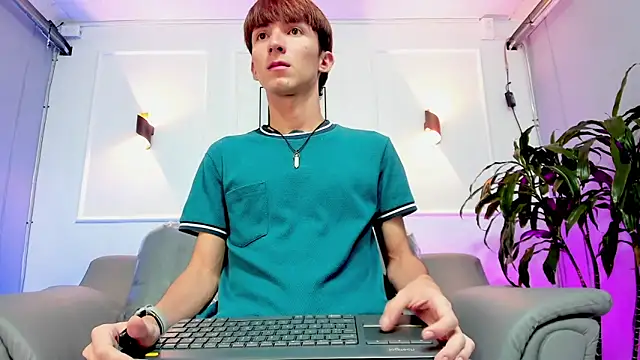 Jake evans online show from April 21, 4:52 am