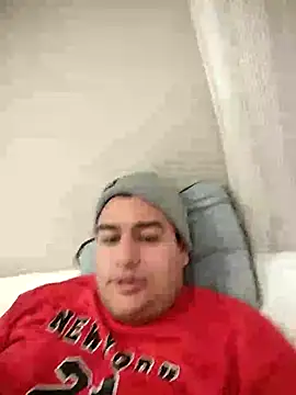 Snapshot of antoniovento chatting on November 21, 1:43 pm antoniovento online show from November 21, 1:43 pm