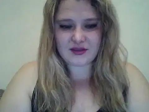 ParisMimi online show from November 28, 8:39 am