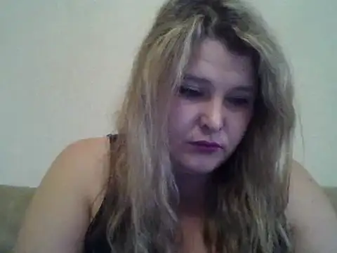 ParisMimi online show from December 17, 8:53 am