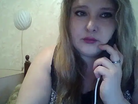 ParisMimi online show from May 2, 5:12 am