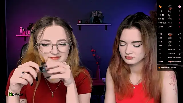 liana kisses online show from October 15, 9:20 am