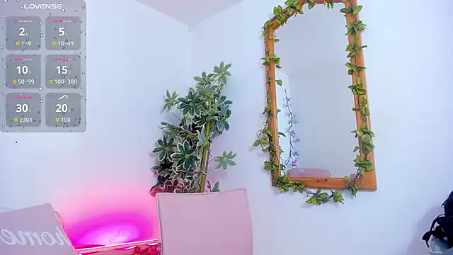 BarbaraKnox  online show from October 8, 11:57 pm