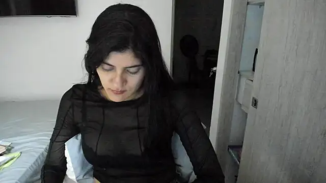 misstoya online show from November 23, 2:55 am