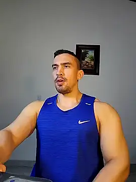 Snapshot of jhay-crux chatting on December 20, 10:49 am jhay-crux online show from December 20, 10:49 am