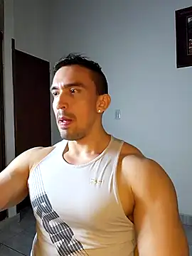 jhay-crux online show from December 3, 10:30 pm