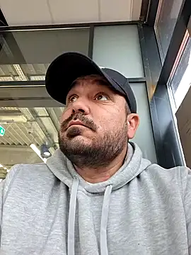 Futacisu online show from November 30, 8:07 am