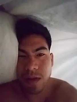 Snapshot of leyel00155 chatting on December 16, 11:48 am leyel00155 online show from December 16, 11:48 am