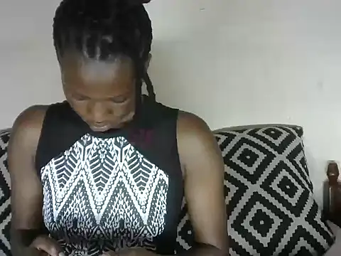 Pretty-emmie online show from January 31, 9:59 am