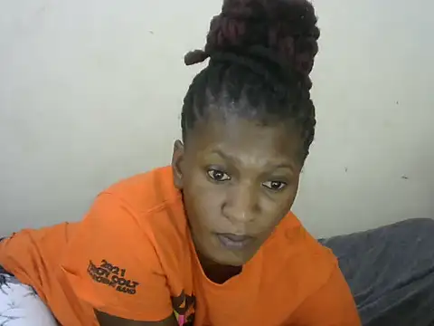 Pretty-emmie online show from February 15, 12:26 am