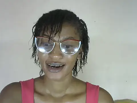 Pretty-emmie online show from September 21, 7:10 am