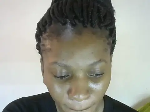 Pretty-emmie online show from September 22, 1:13 pm