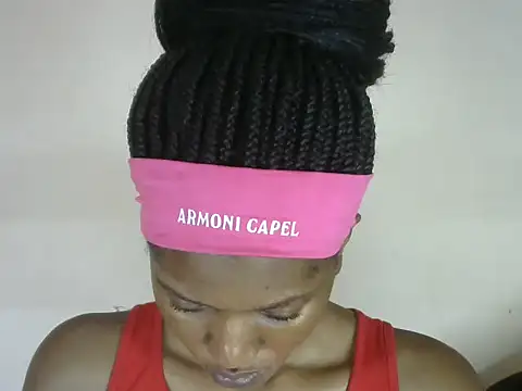 Pretty-emmie online show from September 25, 9:57 am