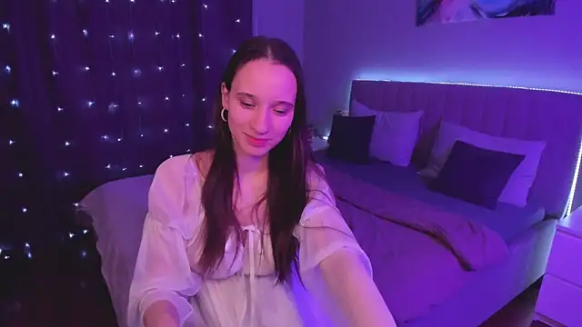 StaceySunny online show from February 11, 2:57 pm