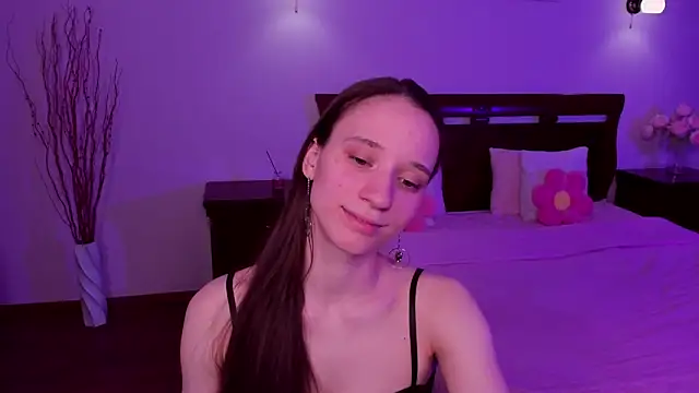 StaceySunny online show from April 17, 5:16 pm