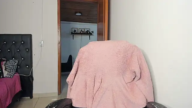 Imluna93 online show from February 5, 12:17 pm