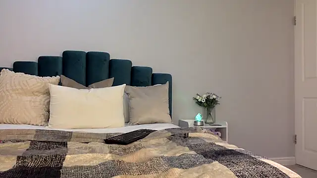 Bootylexy22 online show from March 1, 12:28 am