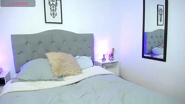 AnnyMichelle  online show from December 13, 12:20 am