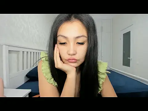 Missykitty01 online show from October 14, 11:05 pm