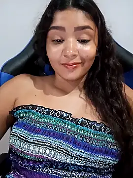 Snapshot of heleny901 chatting on February 13, 3:13 am heleny901 online show from February 13, 3:13 am