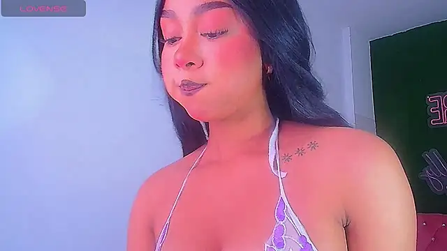 brenda a  online show from December 23, 10:42 am
