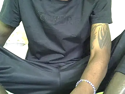 Delicious-D online show from May 16, 6:54 am