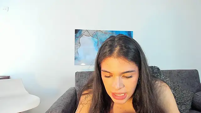 NoahCasstro online show from January 6, 9:43 pm