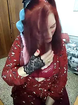 Snapshot of SabrinaXlovess chatting on December 14, 6:12 pm SabrinaXlovess online show from December 14, 6:12 pm