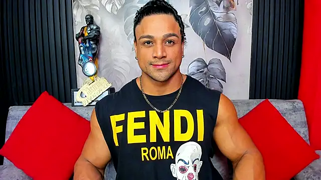 Snapshot of MikeEstevess chatting on December 3, 10:02 am MikeEstevess online show from December 3, 10:02 am