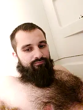 Snapshot of hungandnerdy420 chatting on October 31, 7:20 am hungandnerdy420 online show from October 31, 7:20 am